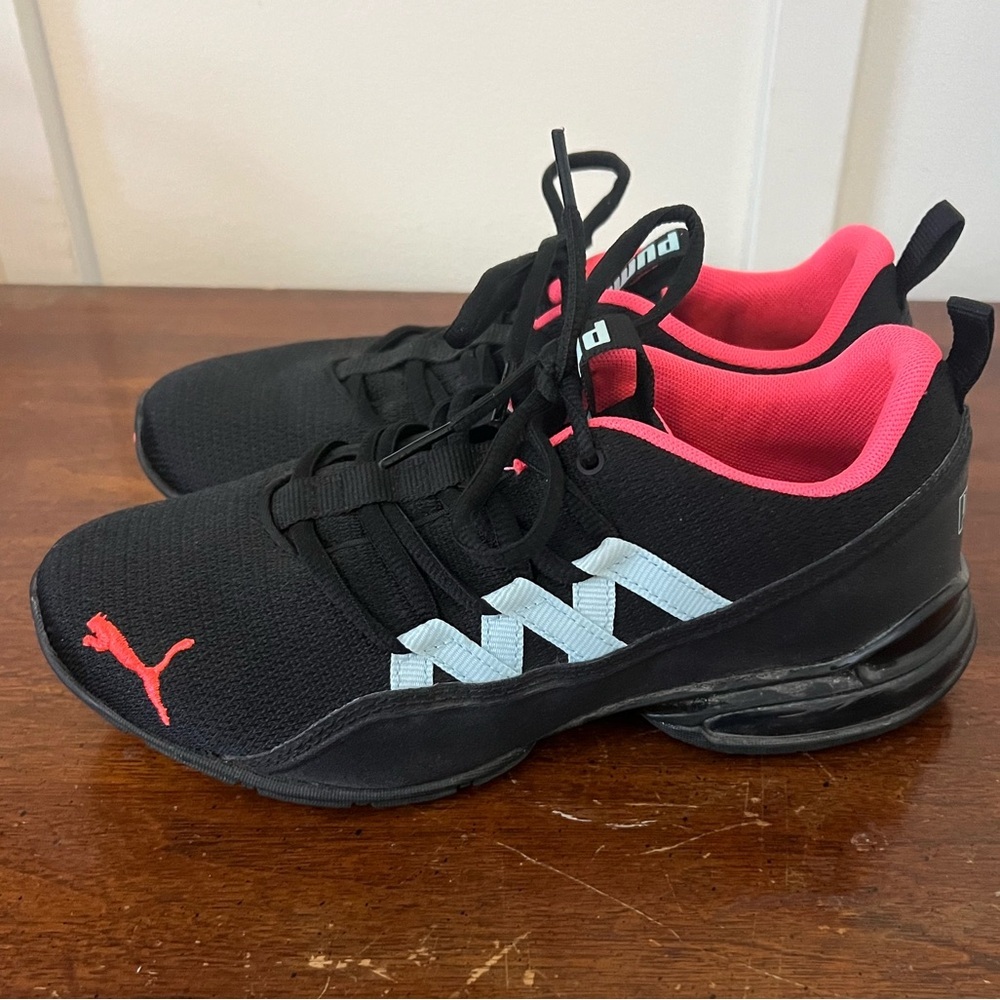 PUMA Women's Riaze Prowl Cross Trainer size 6.5 - Picture 2 of 8